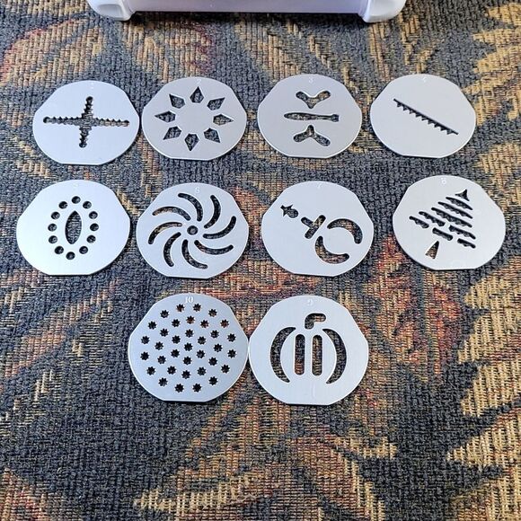 Pampered Chef Cookie Press with 10 assorted attachments - Picture 3 of 4